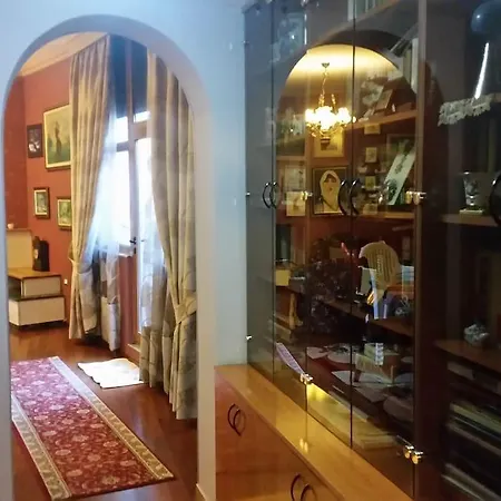City Center Duplex With Terrace Apartment Tirana